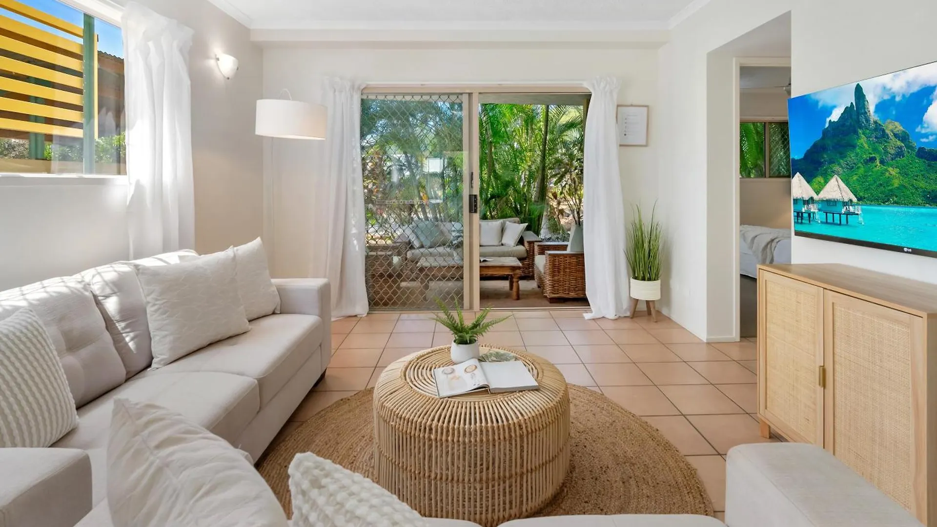 Wallaby Beach House - Resort-Style Comforts Trinity Beach Australia