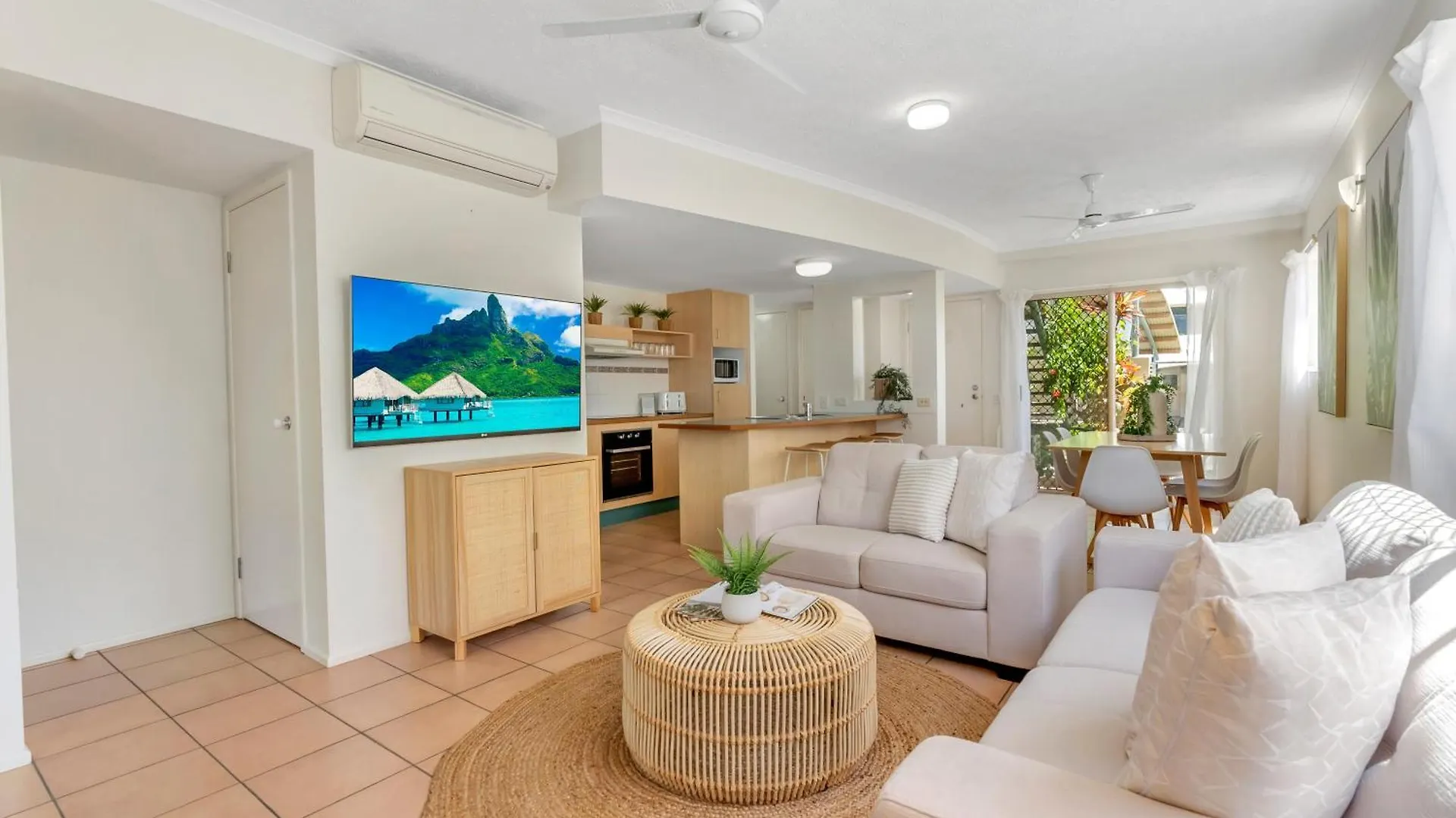 Apartment Wallaby Beach House - Resort-Style Comforts Trinity Beach